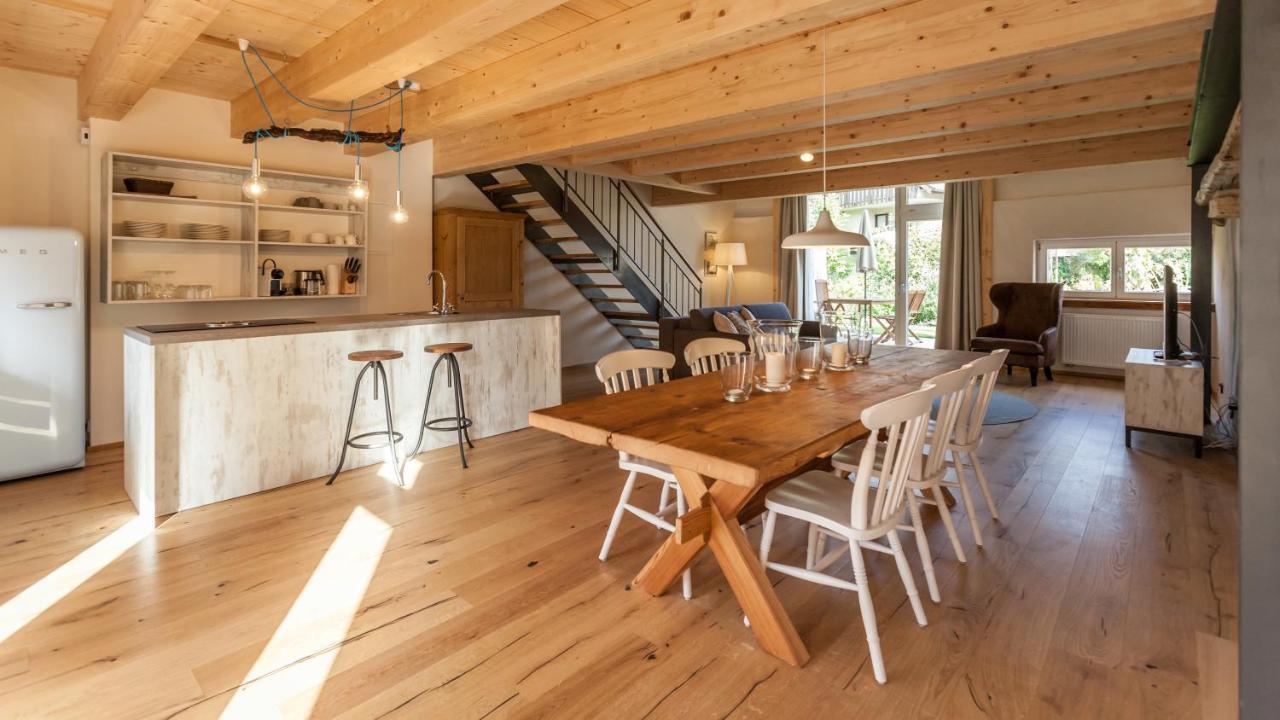 Baumgartners Dreiseithof - Historisch, Modern, Zentral Apartment บาดโครซิงเงน ภายนอก รูปภาพ