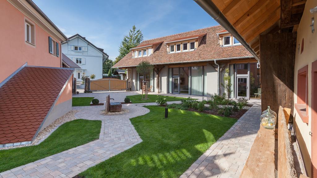Baumgartners Dreiseithof - Historisch, Modern, Zentral Apartment บาดโครซิงเงน ภายนอก รูปภาพ
